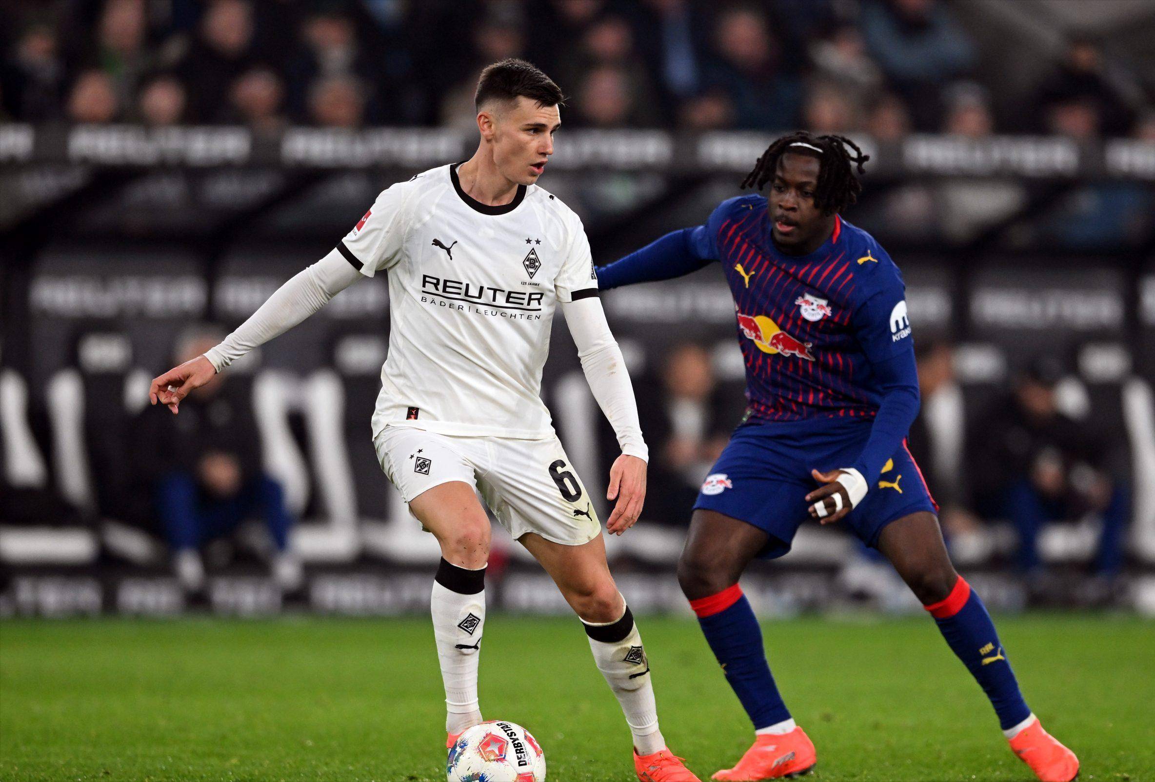 lol联盟官网 -包含今夜多特蒙德调整名单以备德国杯;内部沟通环节打磨;底气十足;临场指挥获称赞的词条